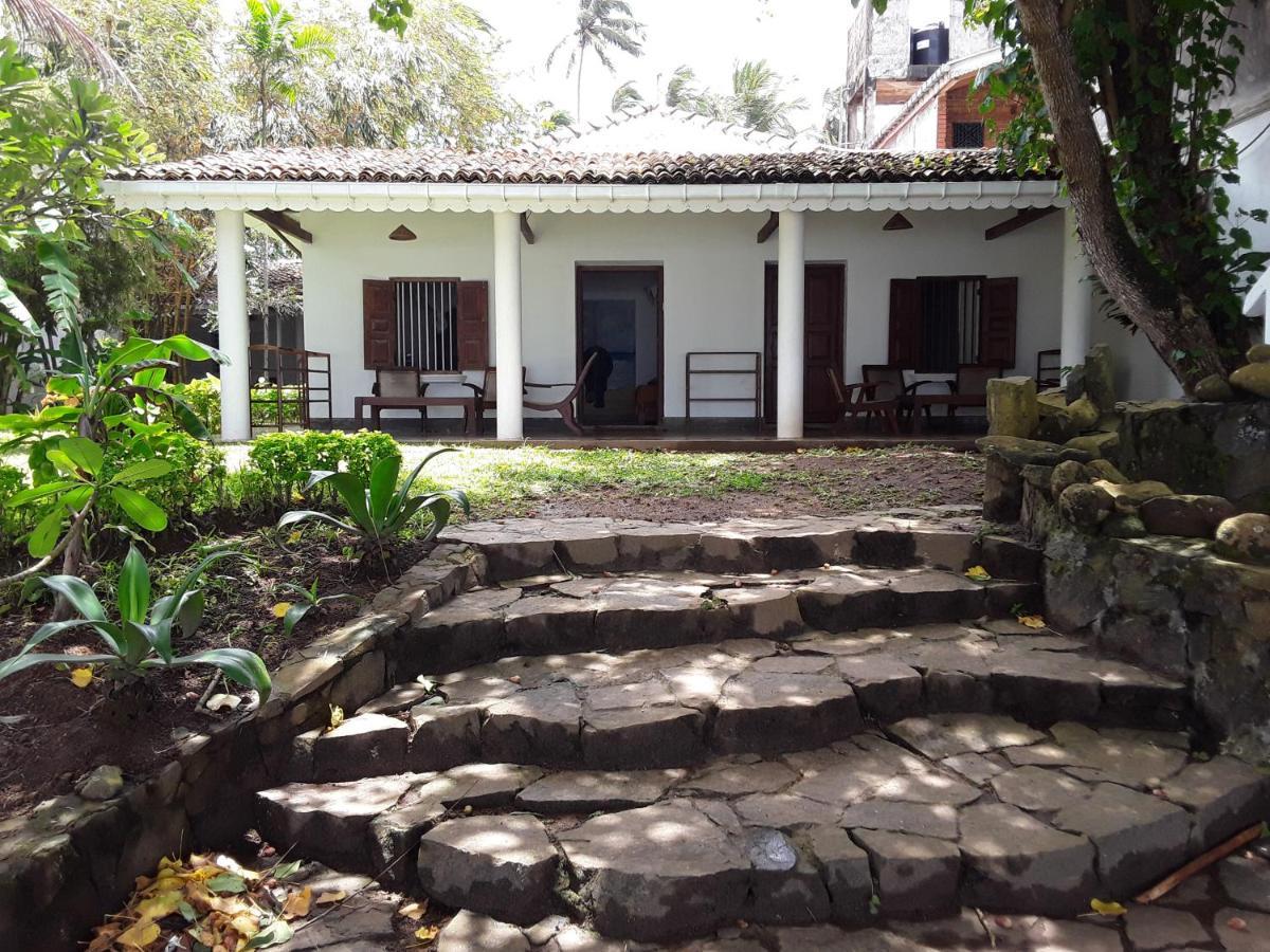 Palm Villa Mirissa Hotel&Spa エクステリア 写真